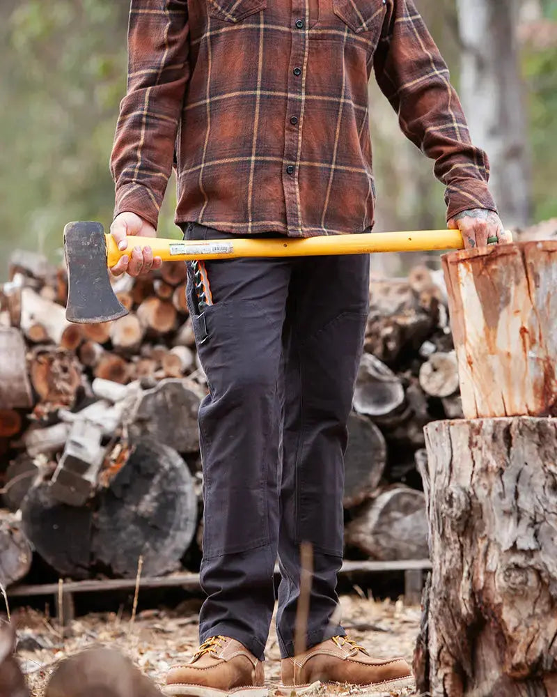 Men's Pants & Bottoms