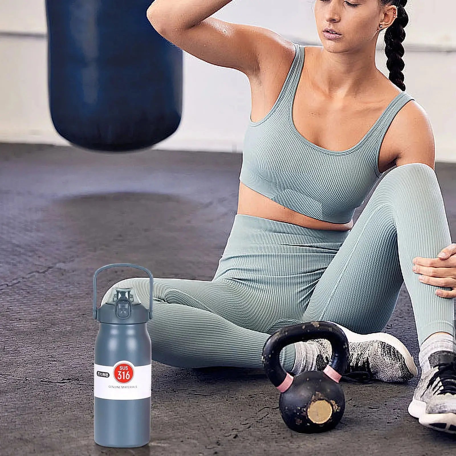 32Oz Insulated Water Bottle with Straw for Adults Large Thermal Vacuum Cups for Hot and Cold Drinks Bpa Free Stainless Steel Thermoses Leak-Proof Flask