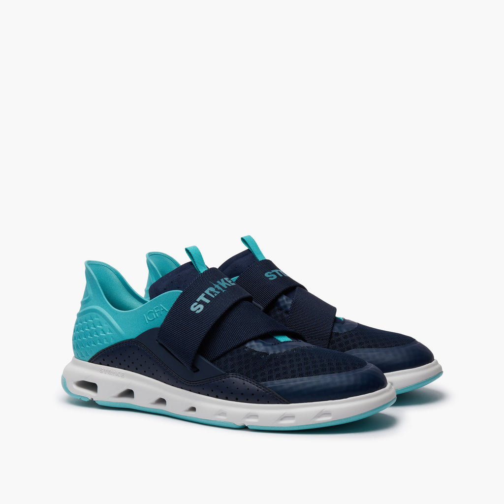 STRIKE Silvertip sneaker drainage sole detail