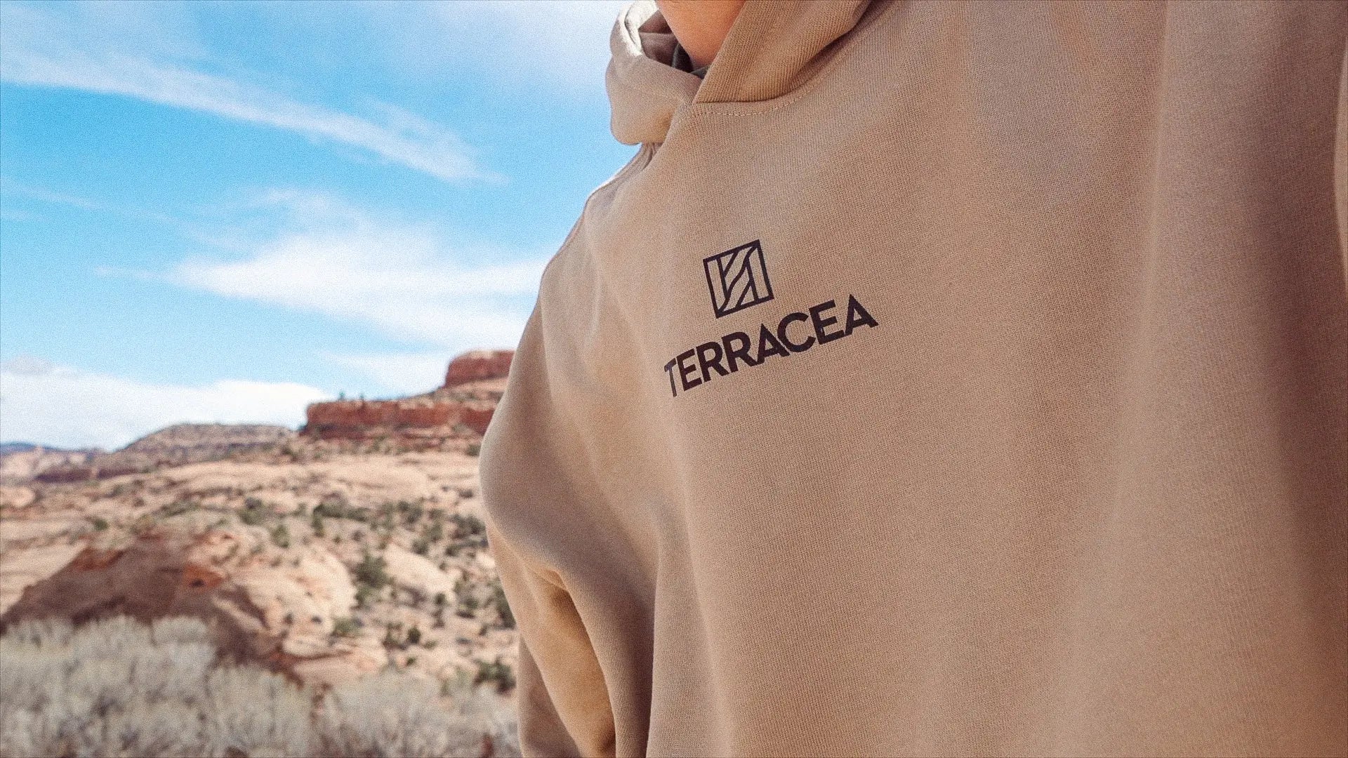HEAVYWEIGHT HOODIE Terracea